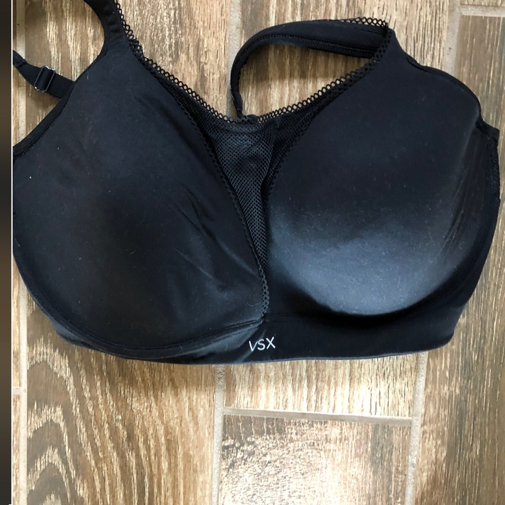 Victoria Secret Sports Bra
